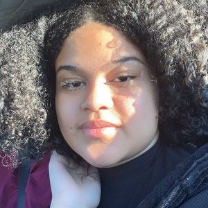 Meet your Posher, Ariel